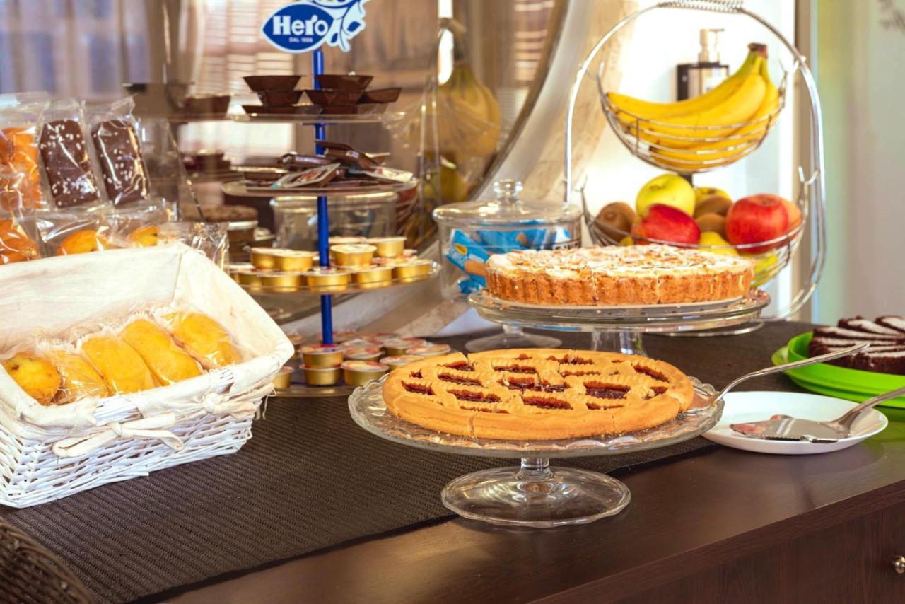 Casavatore Hotel Cesirja מראה חיצוני תמונה
